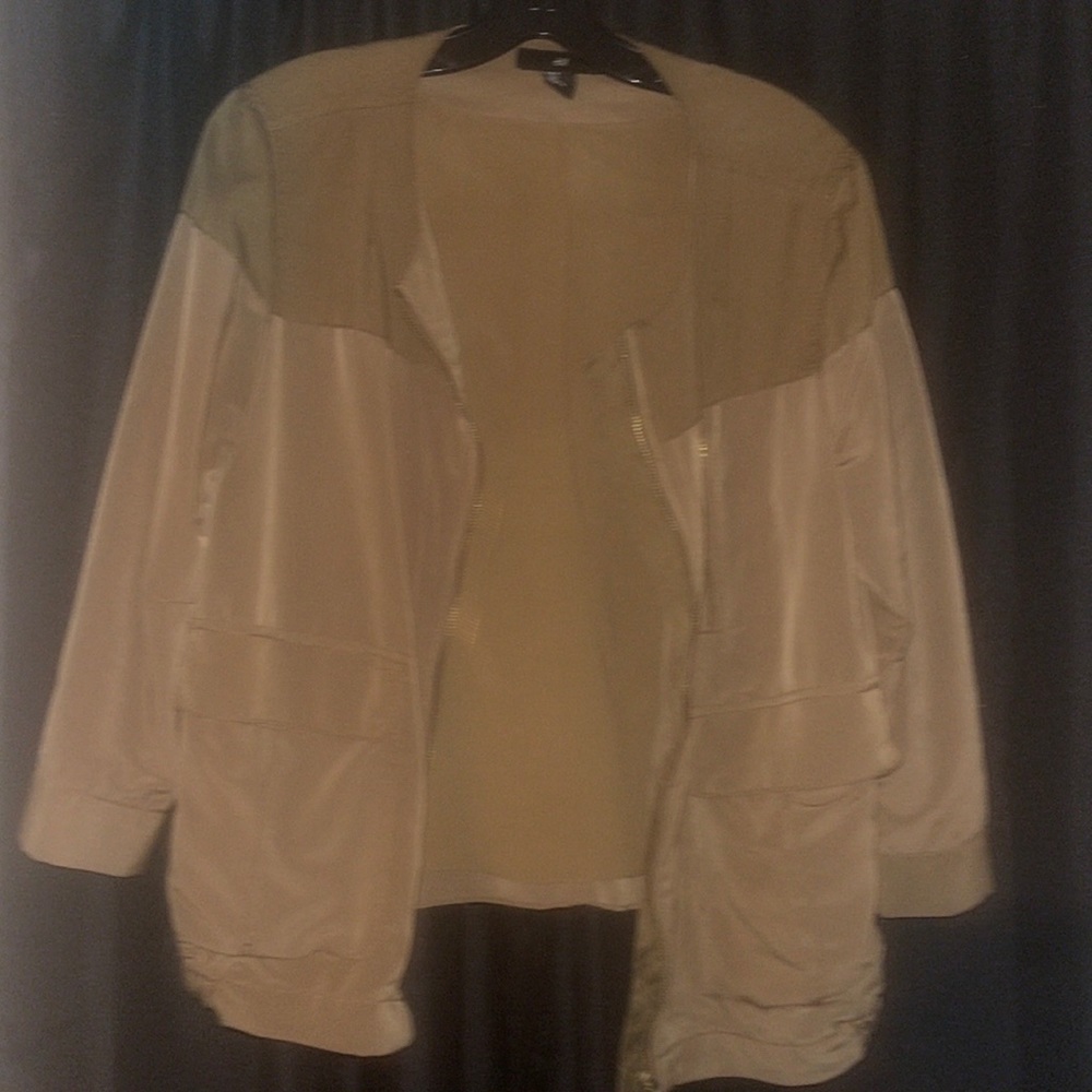 Lightweight 2toned jacket